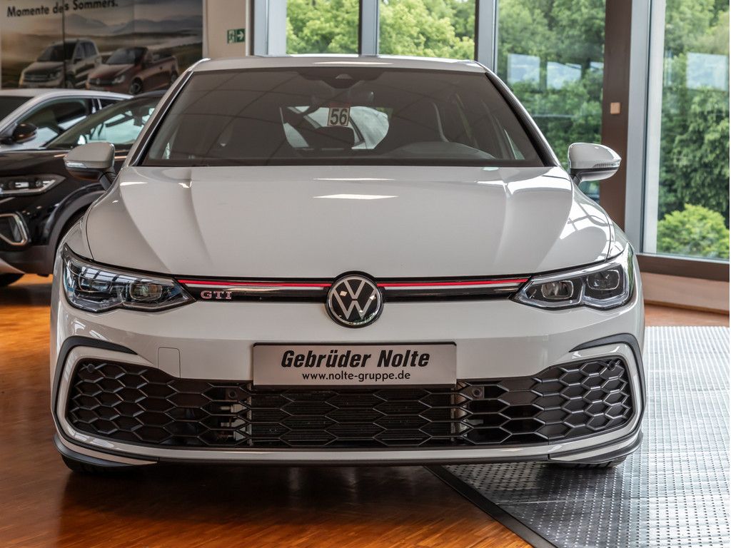 Volkswagen Golf VIII GTI KLIMA PDC SHZ LED SCHEINWERFER imagem 2