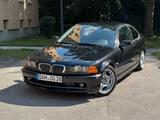 BMW E46 323Ci Coupe Schaltgetriebe - TÜV 01/28 - BMW 323 aus 1999: 323ci