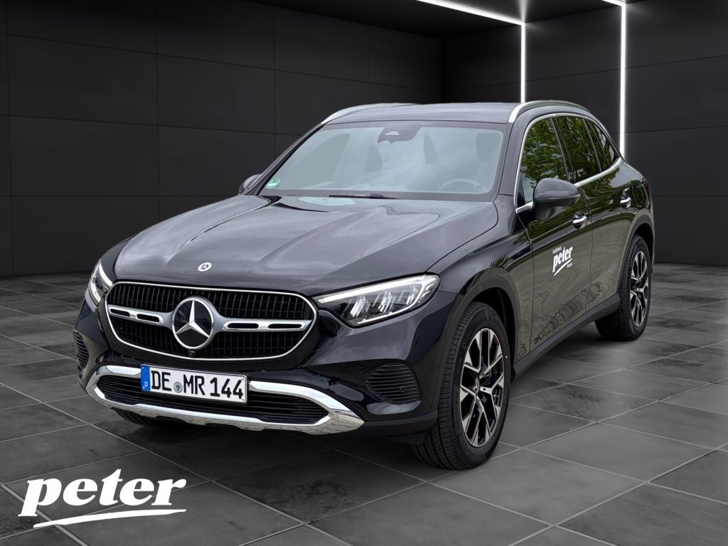 Mercedes-Benz GLC 200 4MATIC Avantgarde*AHV*Soundsystem