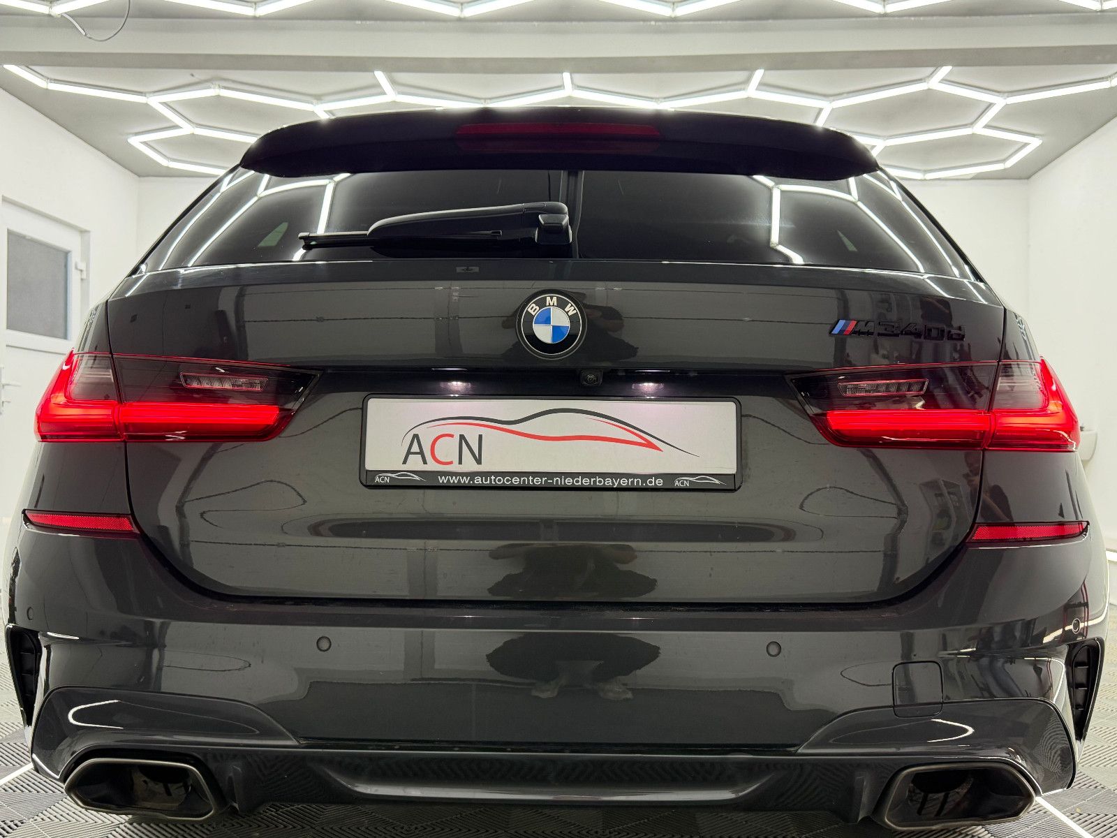 Fahrzeugabbildung BMW M340 d xDrive/LASER/HuD/STHZ/VRTL+/DAB+/AMBI/H&K