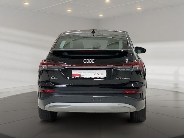 Q4 Sportback e-tron 40,Panoramadach,Assistenzpak