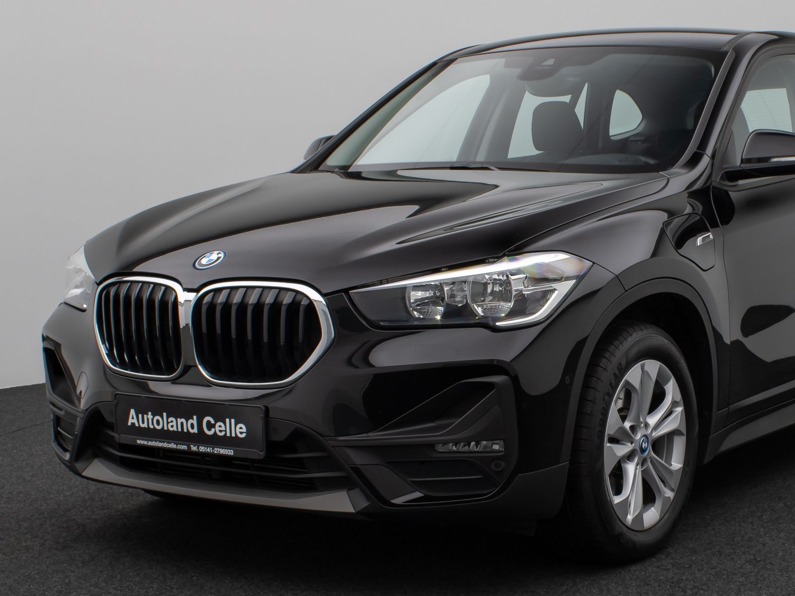 Fahrzeugabbildung BMW X1 xD25e Kamera DAB Komfort Sportsitz Parkassist