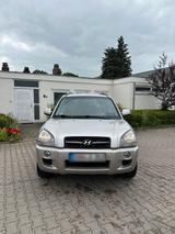 Hyundai Tucson 2,0 Benziner 1* Hand - gebrauchte Hyundai TUCSON aus dem Jahr 2006