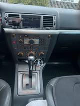Opel. Vectra. Caravan 2.2 Benzin Kombi. - Opel Vectra aus 2008: Kombi