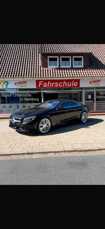 Image of Mercedes-Benz S 500