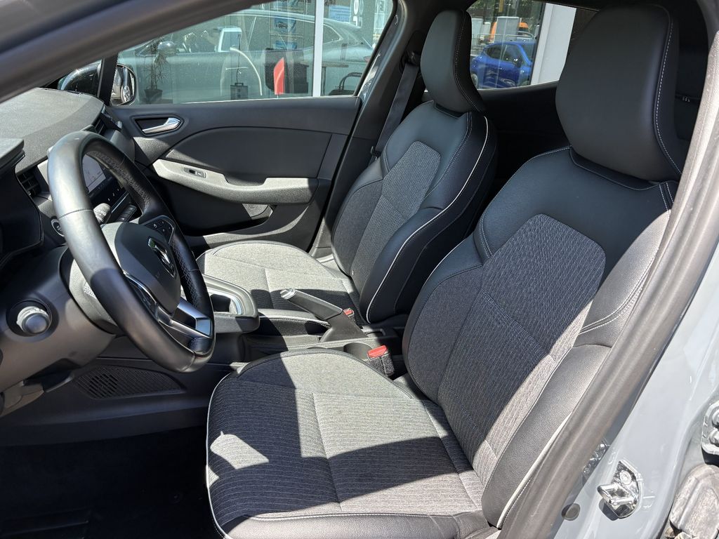 RENAULT Clio - Bild 8