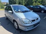 Renault Scenic 1.6 16V Expression AUTOMATIK - gebrauchte Renault Scenic aus dem Jahr 2002