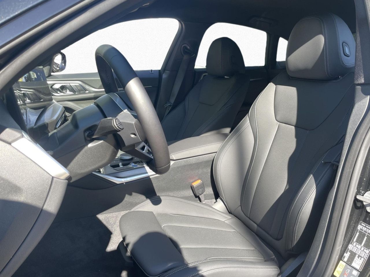 BMW i4 - Bild 10