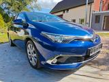 Toyota Auris Touring Sports 8fach Bereif, Tüv Neu Euro6 - Toyota Auris Touring Sports mit Diesel-Antrieb