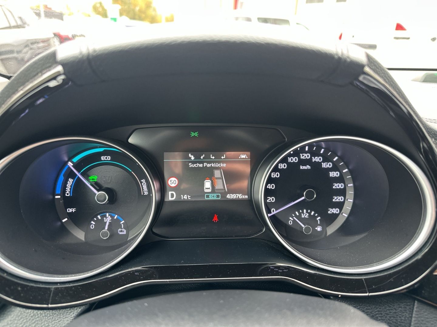 Fahrzeugabbildung Kia Ceed_sw 1.6 Plug-in Hybrid Spirit + Navi + Klima