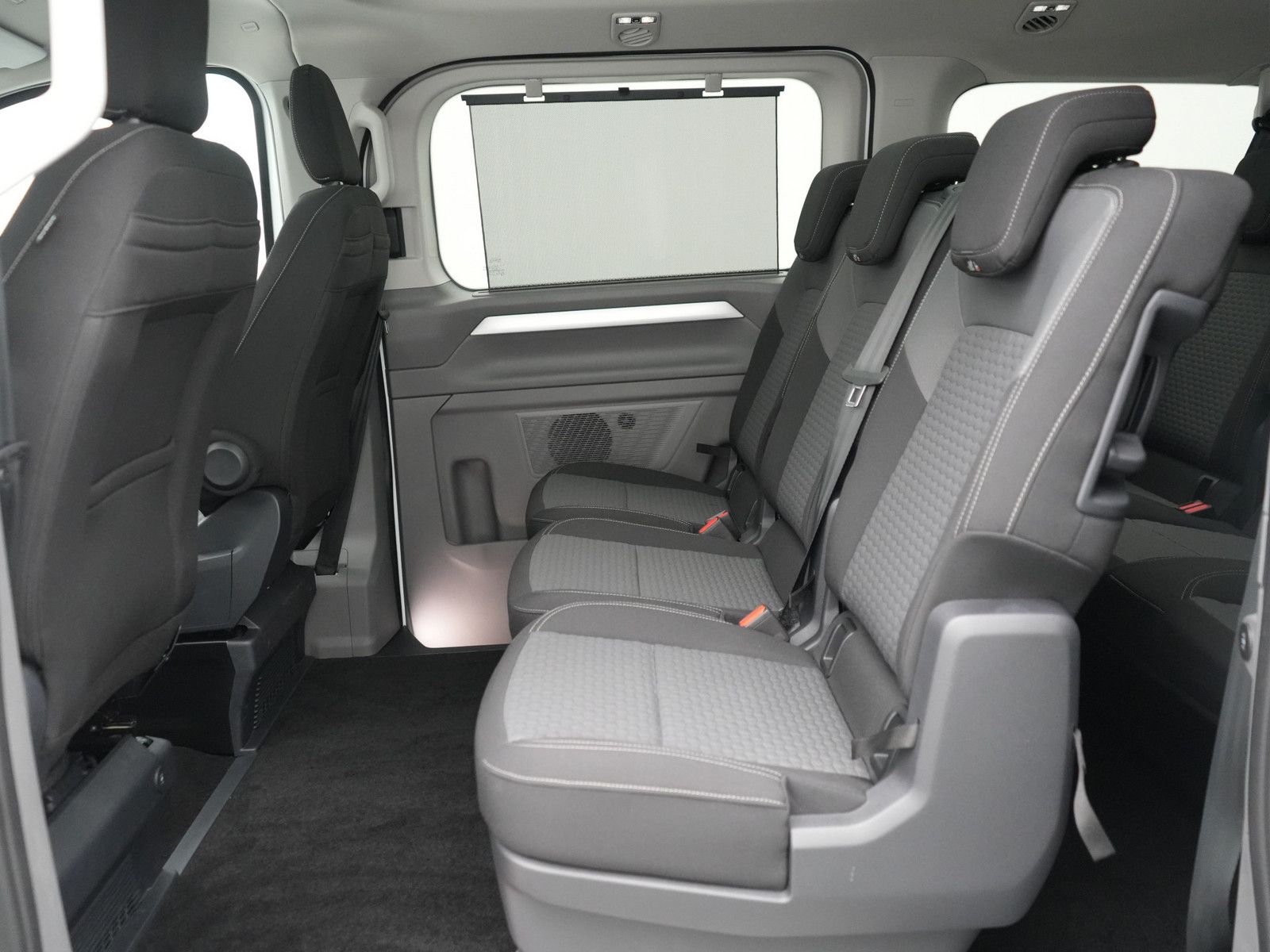 Volkswagen T7 Caravelle - Bild 18
