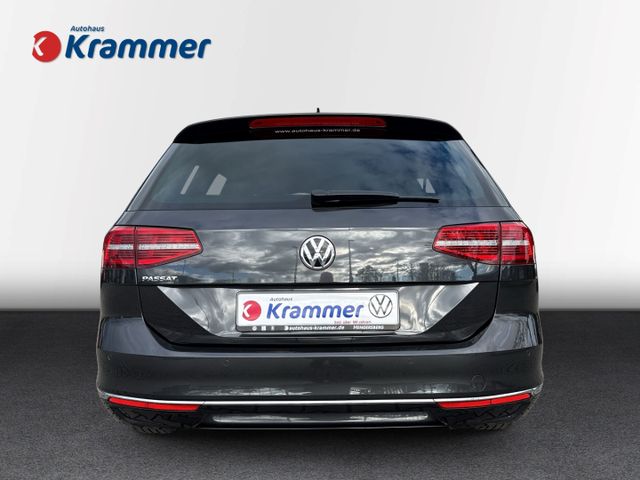 Passat Variant 1.5 TSI Highline DSG R-Line Int.