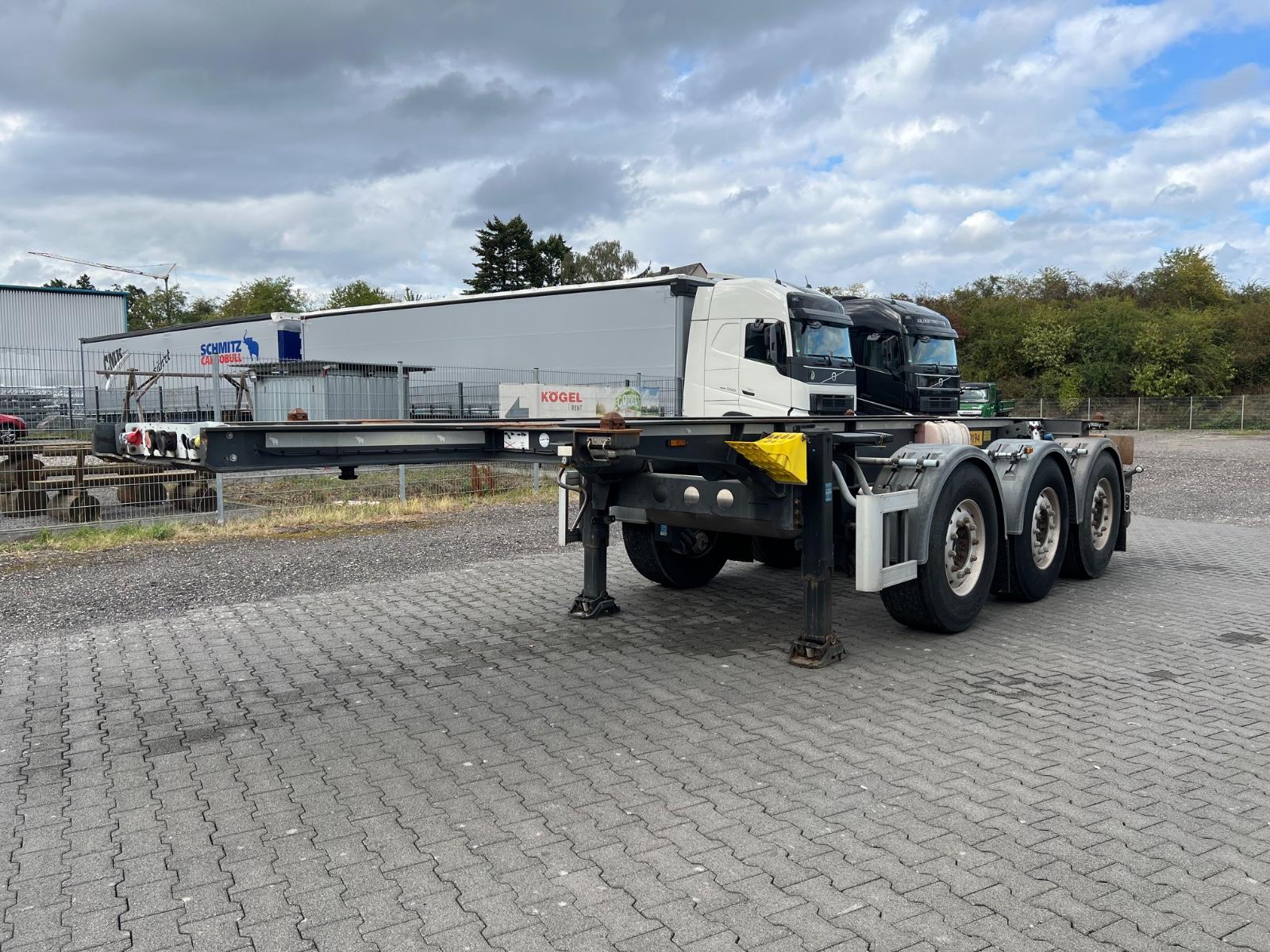 Schmitz Cargobull SCF 24-20 Tank C DA ATL/Containeraufbau