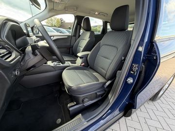 Ford Kuga - 4