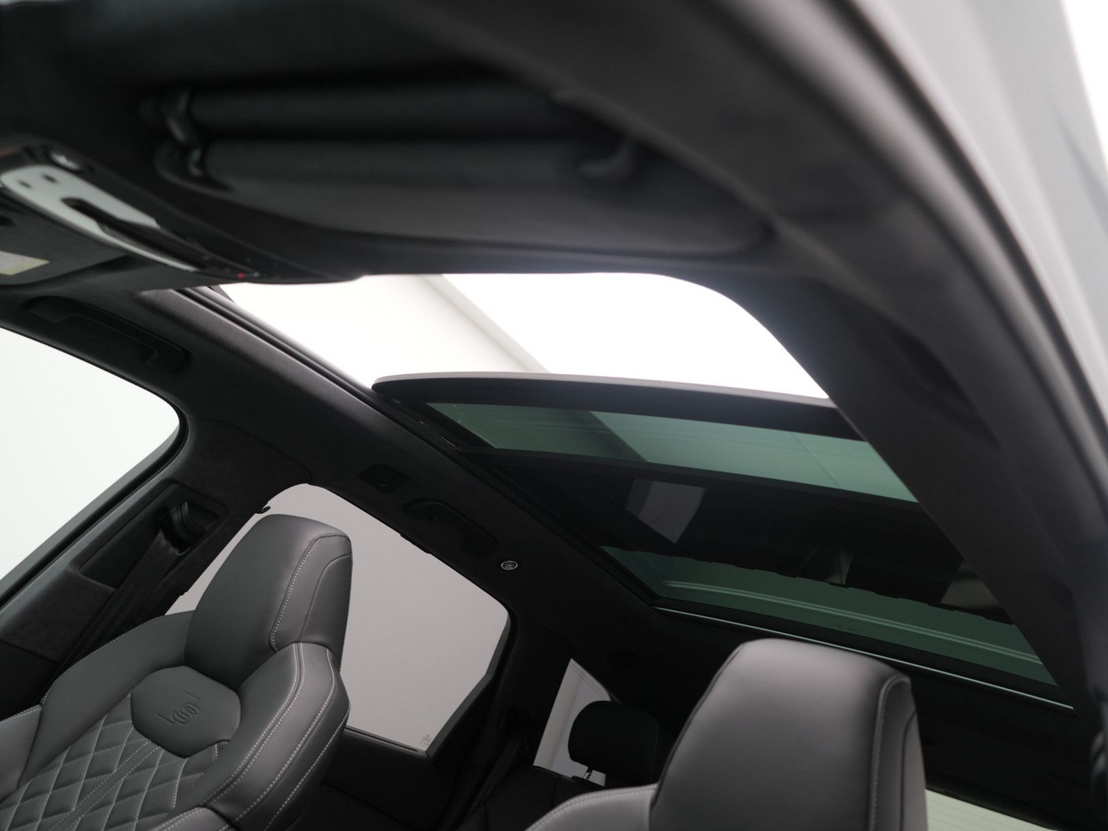 Audi SQ7 - Bild 10