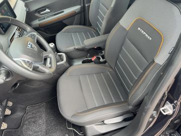 Dacia Sandero Stepway Comfort TCe 100 PS ECO-G Navi, R
