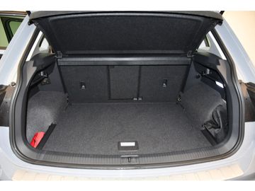 Volkswagen Tiguan - 10