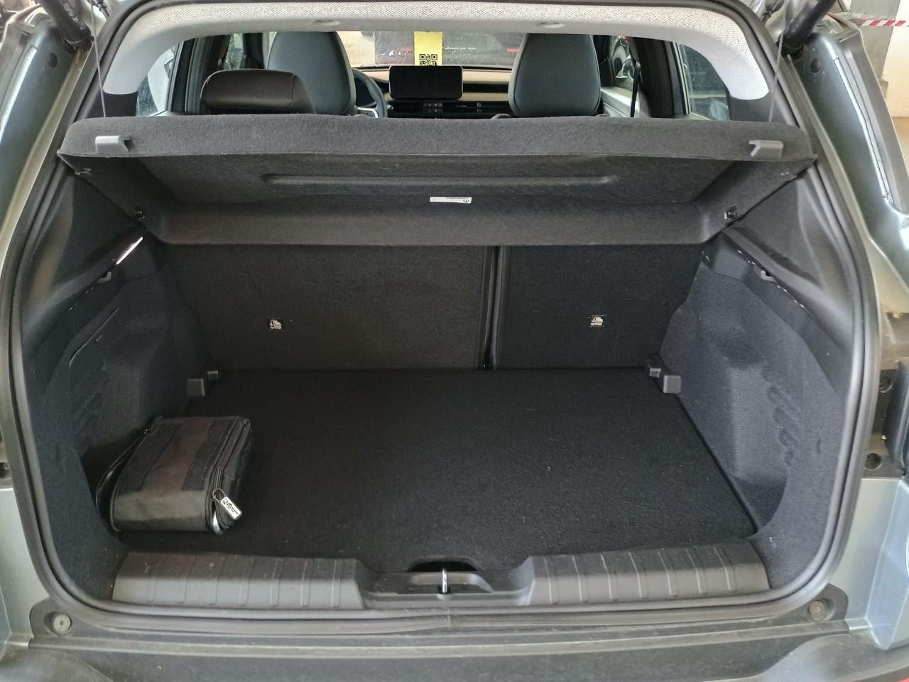 Fahrzeugabbildung Jeep Avenger 1.2 T-GDI Altitude LED+SHZ+KAM+VIRTUAL+