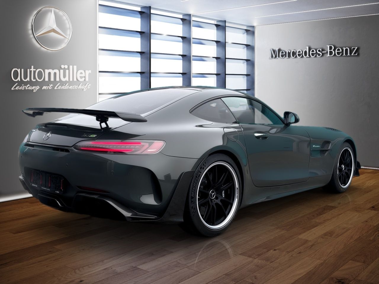 Fahrzeugabbildung Mercedes-Benz AMG GT R PRO ACC AUT Fernlichtass. Kam. Keramik