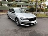 Skoda Superb Facelift 2.0 TSI DSG 4x4 SPORTLINE COMBI - Skoda Superb Gebrauchtwagen in Hamburg