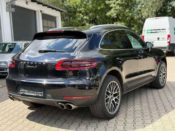 Porsche Macan - 4