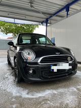 MINI One 72KW Brick Lane Alien Green Brick Lane A... - MINI MINI: 72 Kw