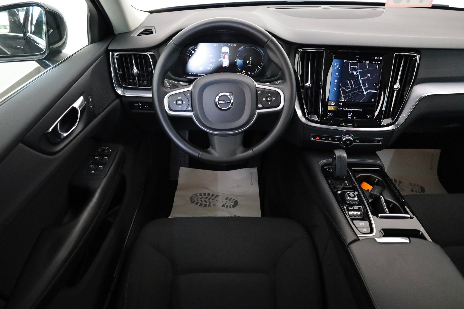 Fahrzeugabbildung Volvo V60 Kombi T6 Recharge Inscription Navi,LED,Apple