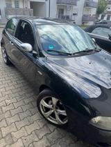 Alfa Romeo 147 1.9 JTD für Bastler - Alfa Romeo 147 mit Diesel-Antrieb