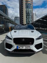 Jaguar F-Pace SVR AWD Automatik - Jaguar F-Pace Svr mit Benzin-Antrieb