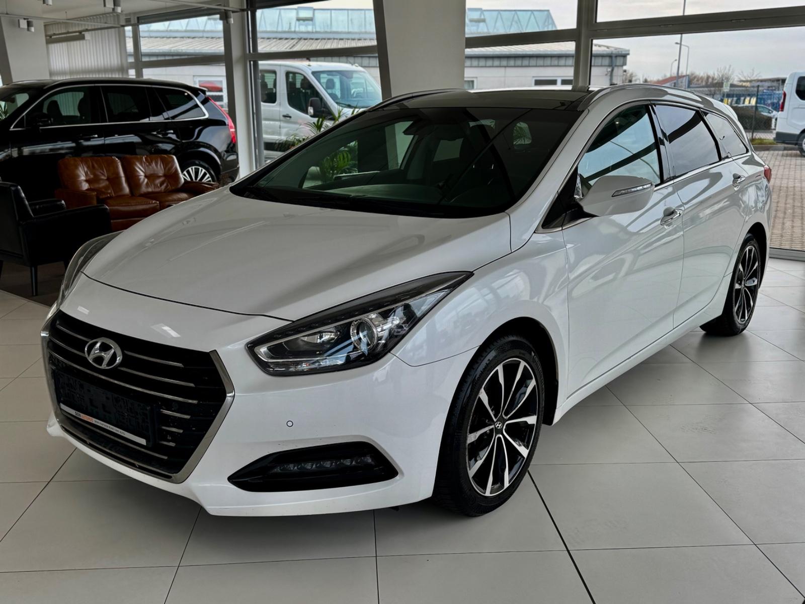 Hyundai i40 cw Navi/AHK/Automatik/LED/Tüv neu