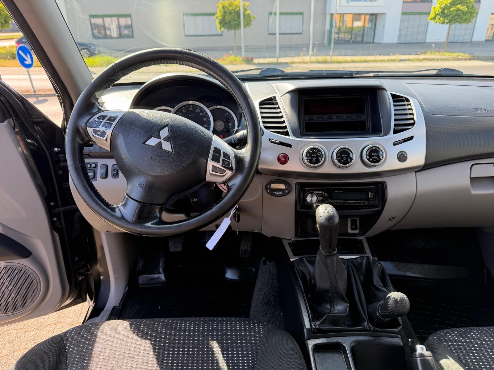 Mitsubishi L200 Intense Doppelkabine 4WD