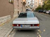 Mercedes-Benz 230 CE, Schiebedach, Colorverglasung - Mercedes-Benz 230: Ce