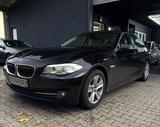 BMW 528 Baureihe 5 Lim. 528 i - schwarze BMW 528