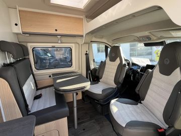 Sunlight Adventure Cliff 640 Maxi 8G ACC Digital AWT iso.