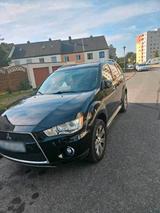 Mitsubishi (Qutlander 2.2 D -ID 4WD) - Mitsubishi Outlander in Bielefeld