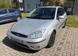 Ford Focus - Ford Focus mit Benzin-Antrieb: Kleinwagen, Automatik