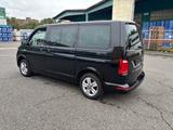 Volkswagen T6 Multivan - Volkswagen T6 Multivan mit Benzin-Antrieb: Van, Automatik