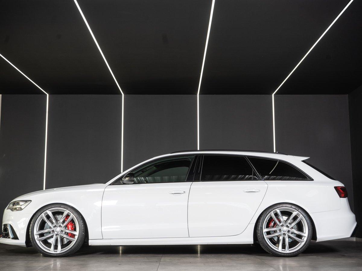 Audi RS6 Performance 4.0 TFSI quattro Avant  *RS-SPOR