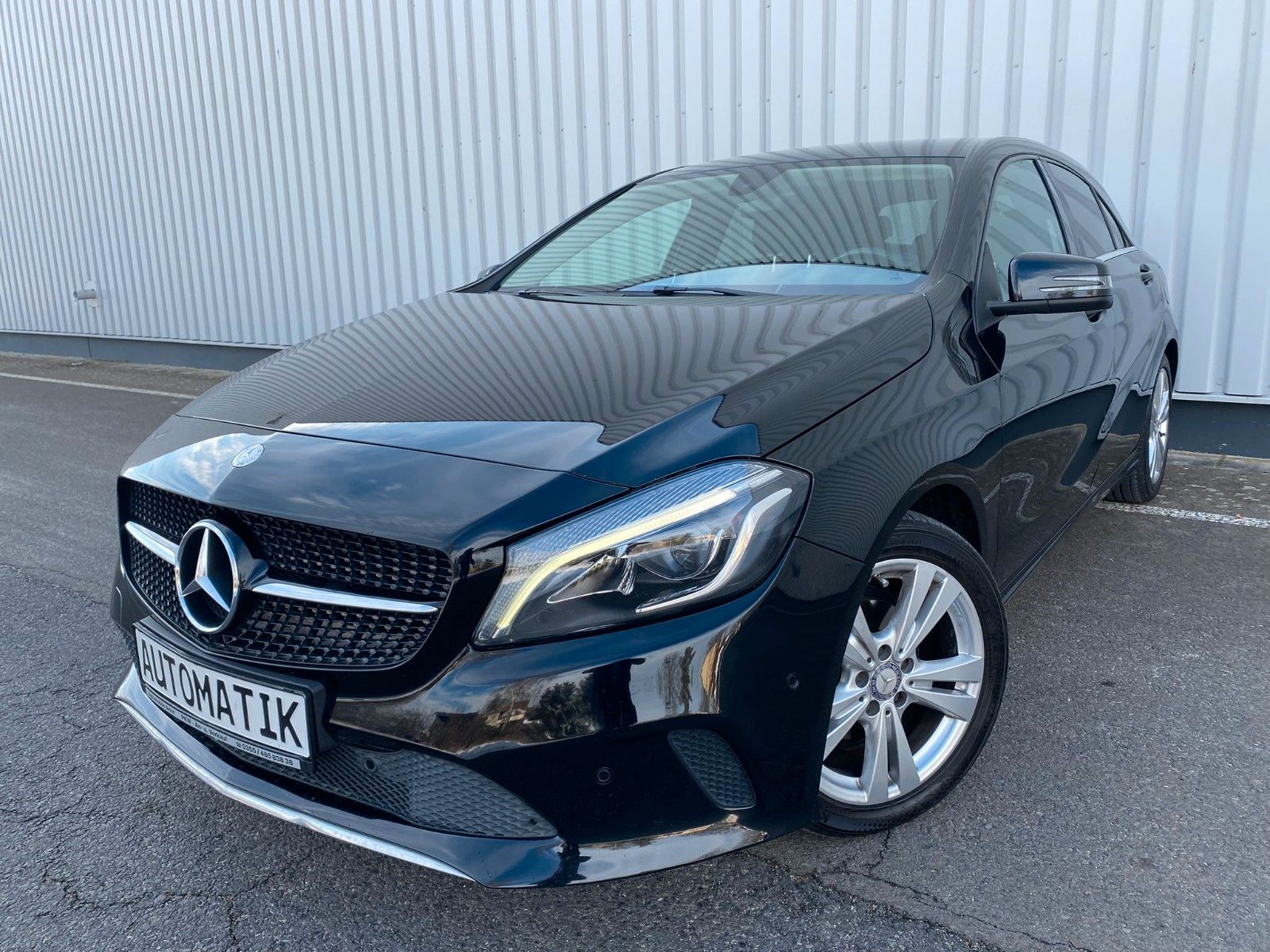 MERCEDES-BENZ A 180 CDI Automatik Vollleder AHK 8xAlu