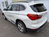 BMW X1 xDrive 25 d xLine Automatik - BMW X1 Unfallwagen