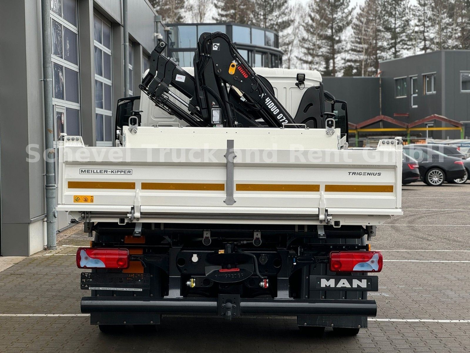 Fahrzeugabbildung MAN TGL 8.220 MEILLER TRIGENIUS 2x Ahk HIAB 072