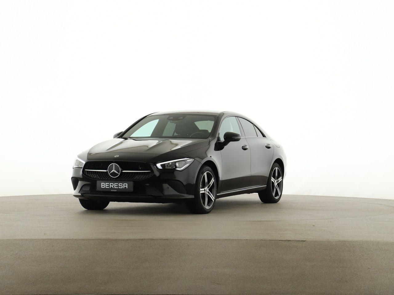 Mercedes-Benz CLA 250 e Night Progressive MBUX 360 LED Navi imagem 2