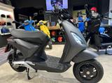 Piaggio 1+ e-Roller 45 Kmh Akku rausnehmbar - PIAGGIO ELEKTRO
