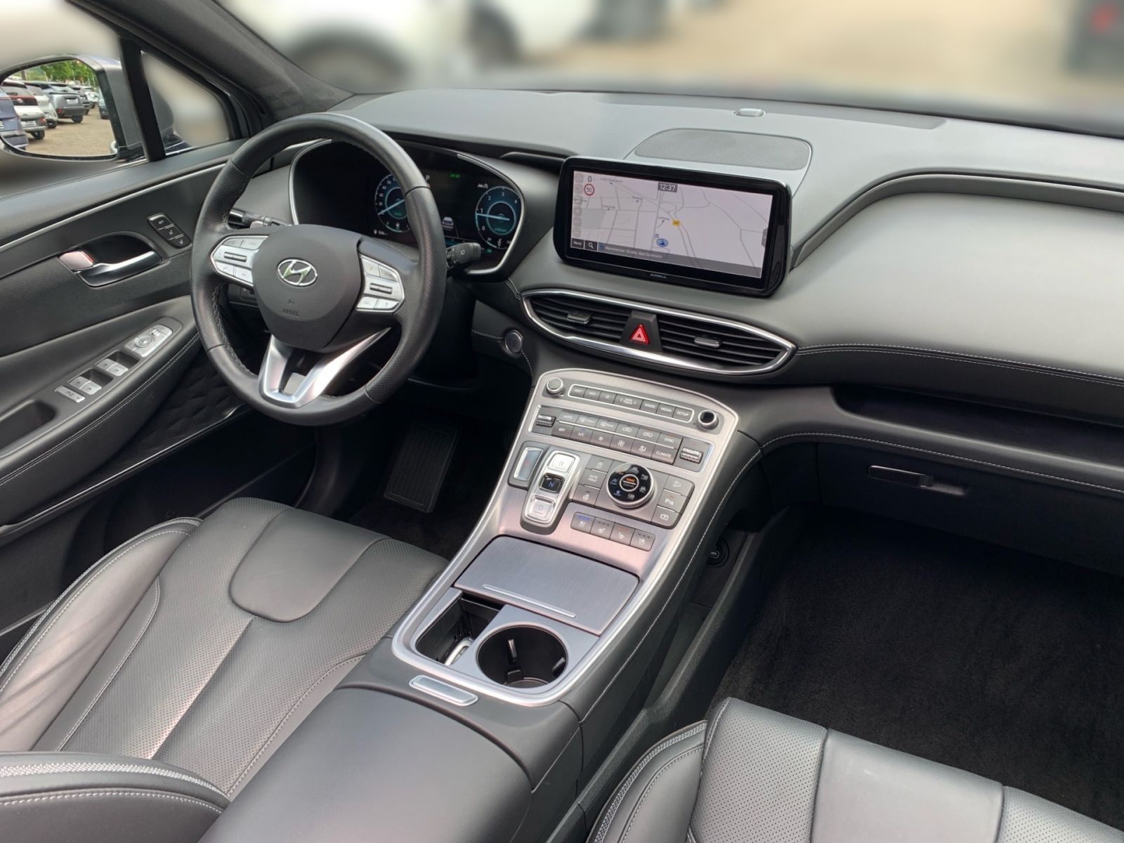 Fahrzeugabbildung Hyundai SANTA FE 2.2 CRDi Signature 4WD AHK PanDach