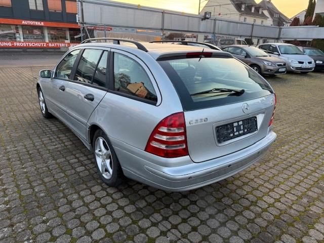 Mercedes-Benz C220 2007 — photo 5
