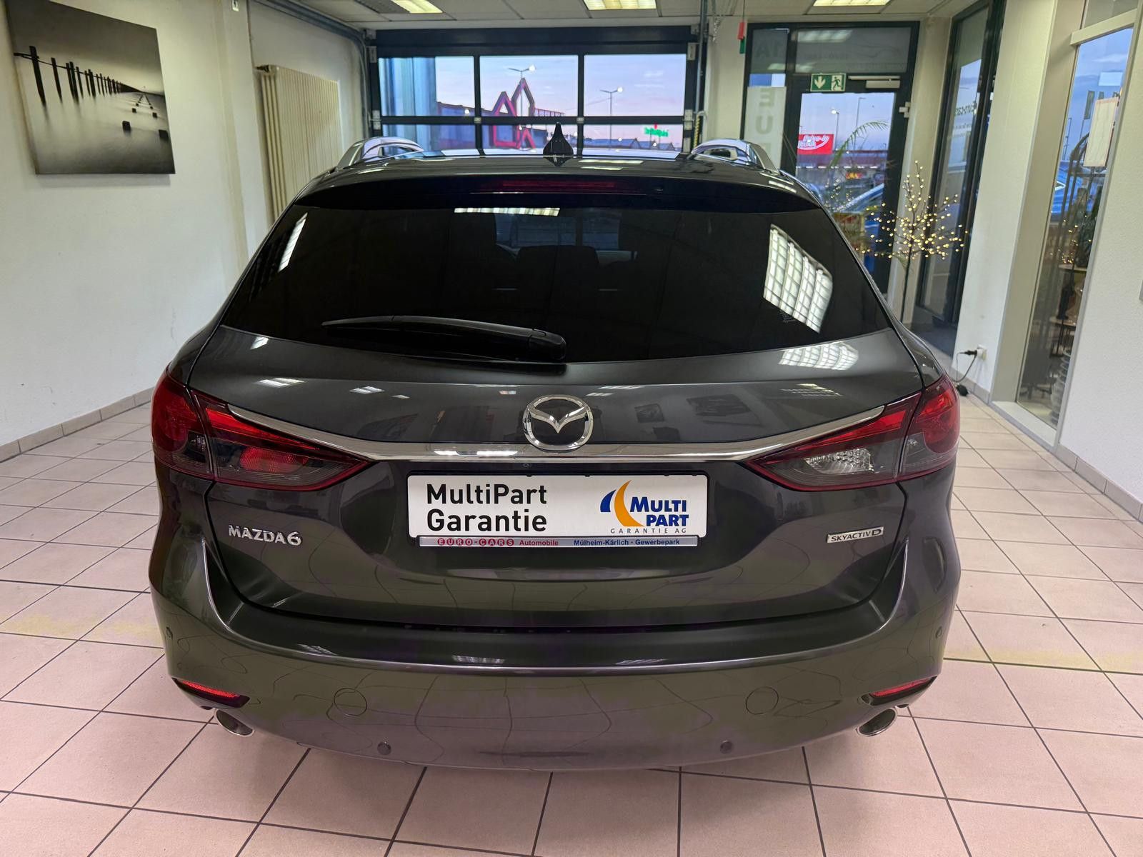 Fahrzeugabbildung Mazda 6 Kombi Sports-Line / LED/NAVI/LEDER/KAMERA