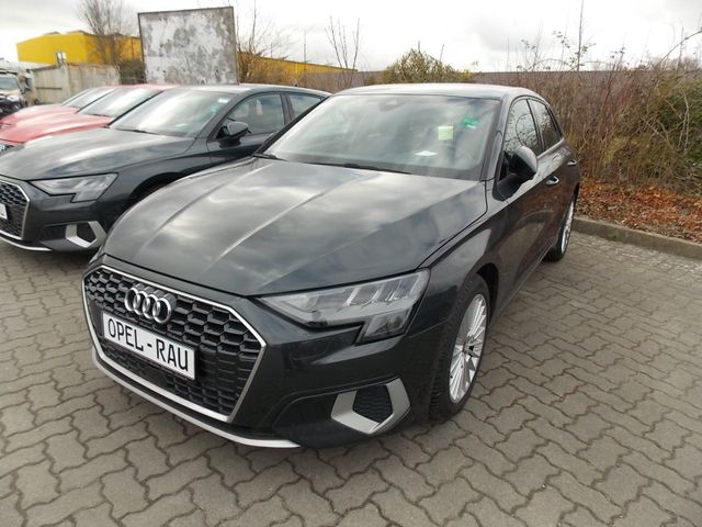 Audi A3 30 TFSI Sportback S tronic advanced