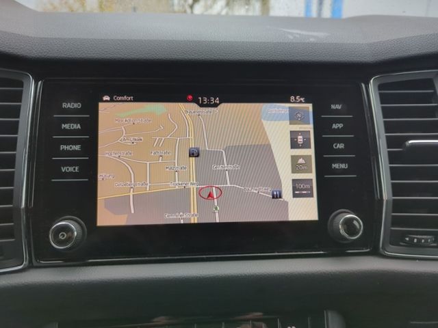 Fahrzeugabbildung SKODA Kodiaq 2.0 TDI DSG 4x4 Style AHK NAV ACC STANDHZ