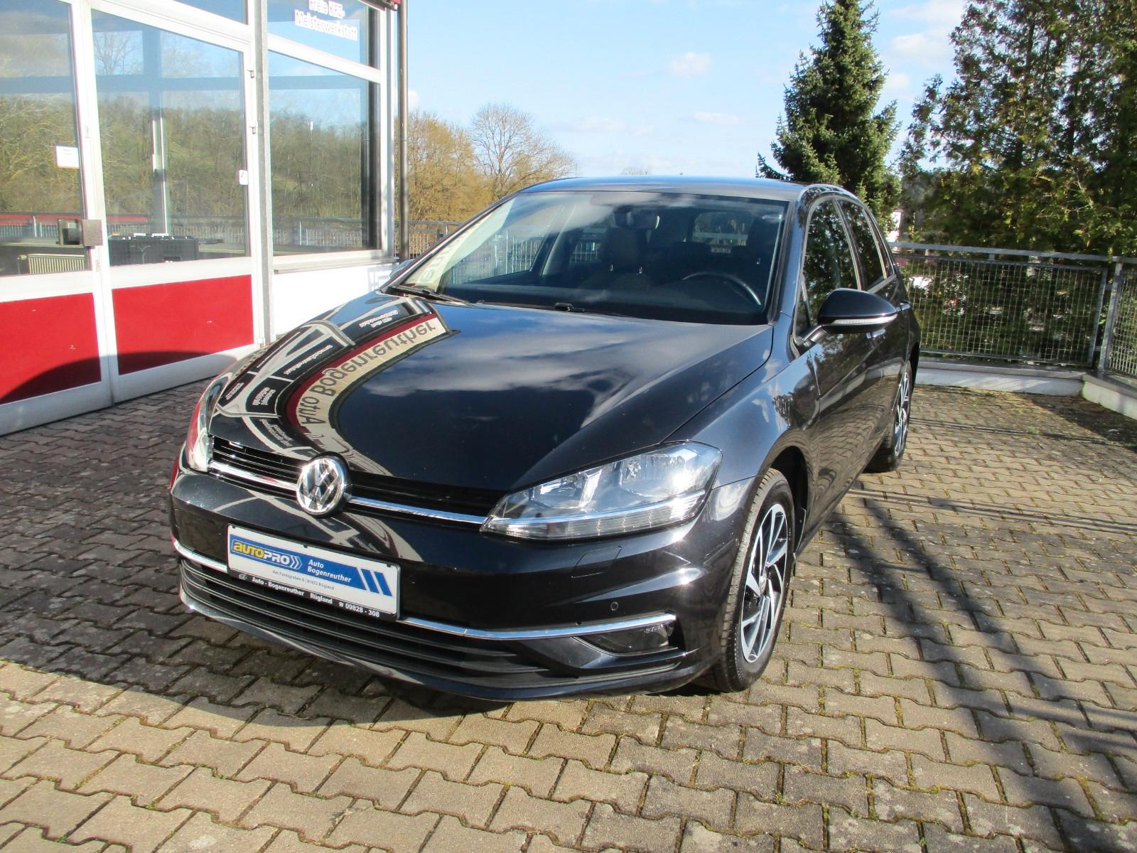 Volkswagen Golf VII Lim. Join +Navi+Automatik+Gepflegt