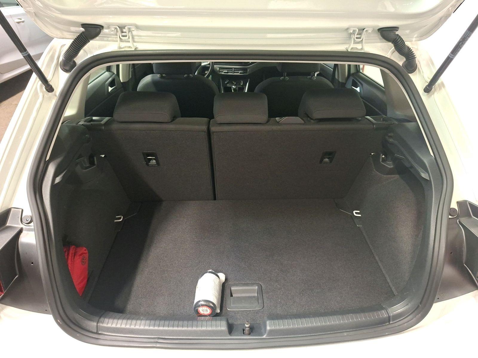 Volkswagen Polo Life 1.0 MPI 59kW 5-Gang 4 Türen, миниатюра 26